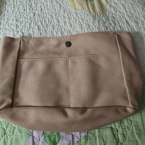 Stylish Portland LeatherTan Bag Insert with Interior Pockets.